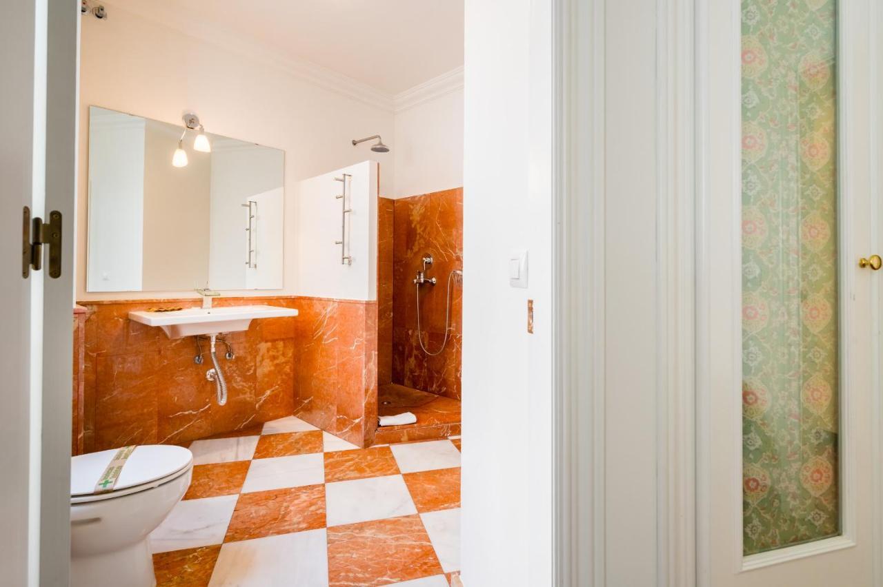 Amplio Y Luminoso-2d 2b-triana Appartement Séville